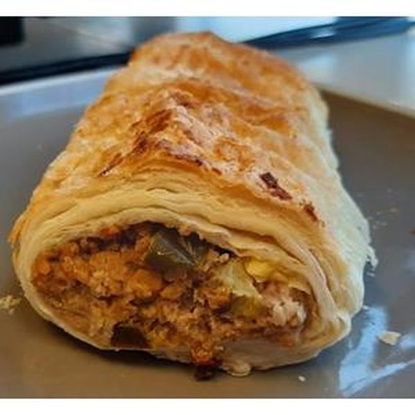 V Spot Cheesy Jalapeño Sausage Roll